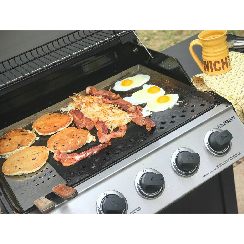 https://www.proudpyro.com/cdn/shop/products/flat-top-for-outdoor-grill-griddle-steelmade-746516_1024x1024.jpg?v=1655246265